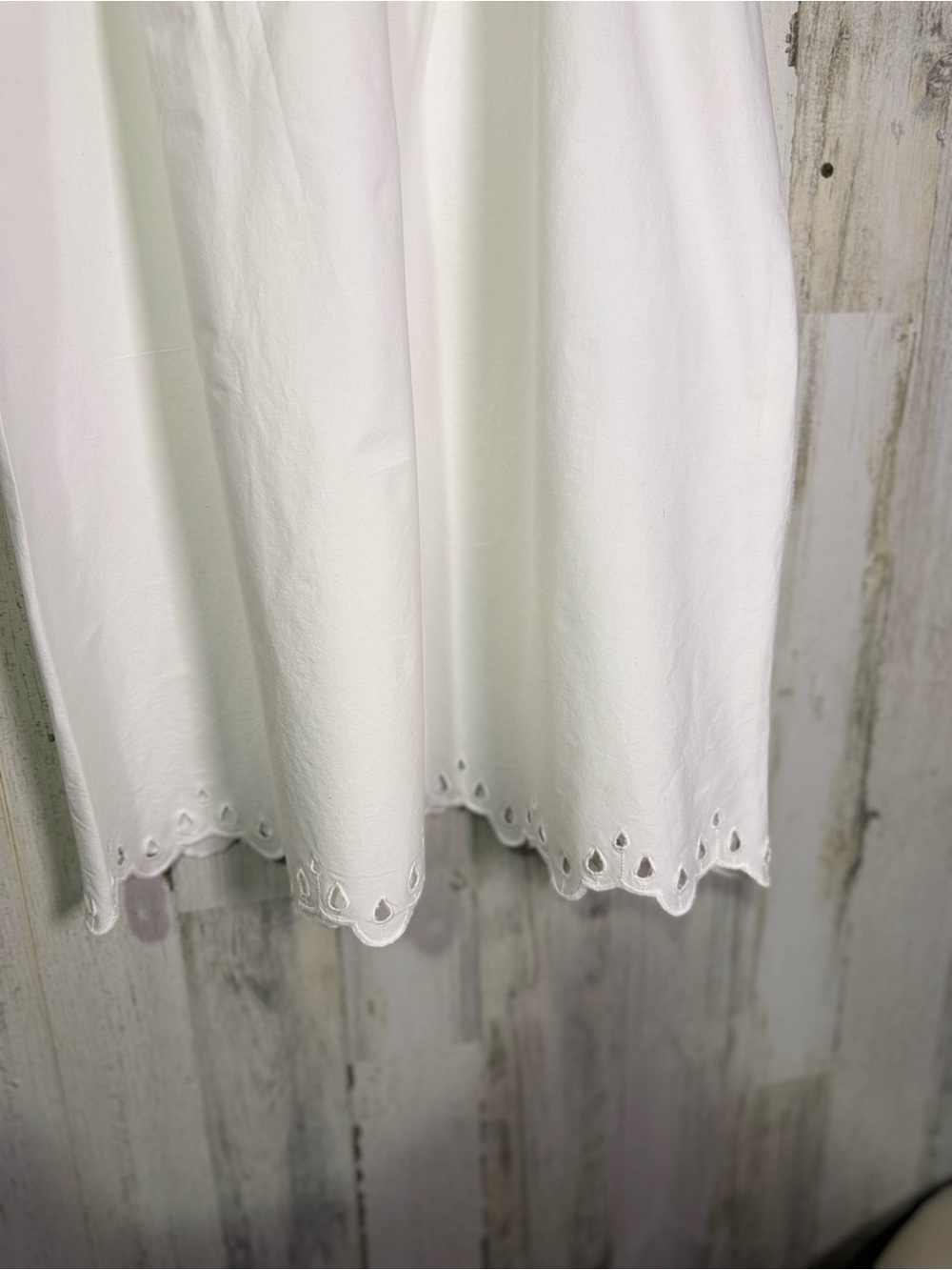 Crown & Ivy White Eyelet Smocked Mini Dress Size Large Boho Summer Cotton - Picture 4 of 9